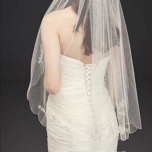 David’s bridal one tier veil